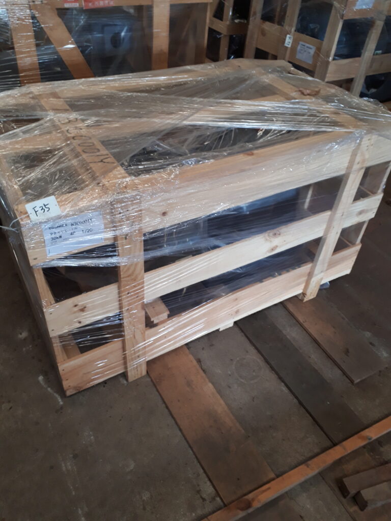 Tekin TSC 420 SP スピードコントロール箱説明書完備＋モーター付き 東芝SKKギヤードモーター 30kw 4P 1／20（新品） | 岸本